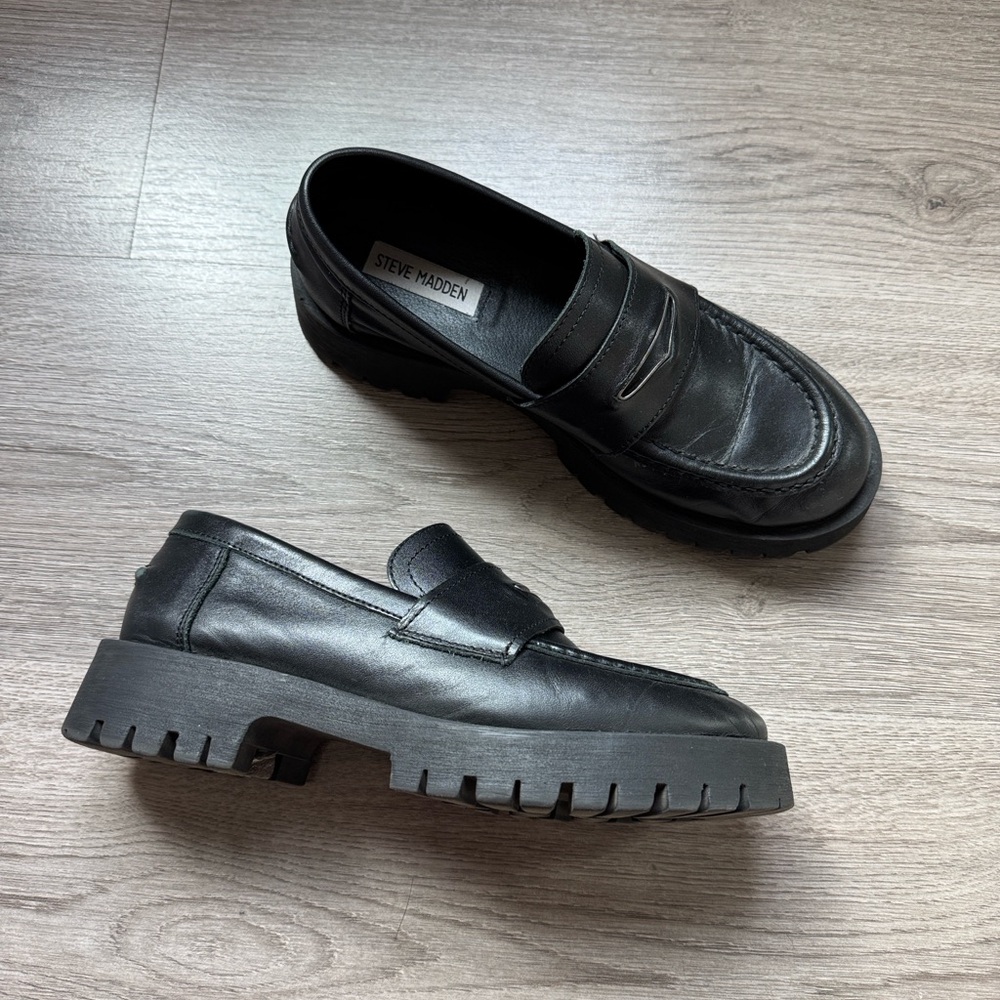 Steve Madden Women's Black Loafers - Picture 4 of 7